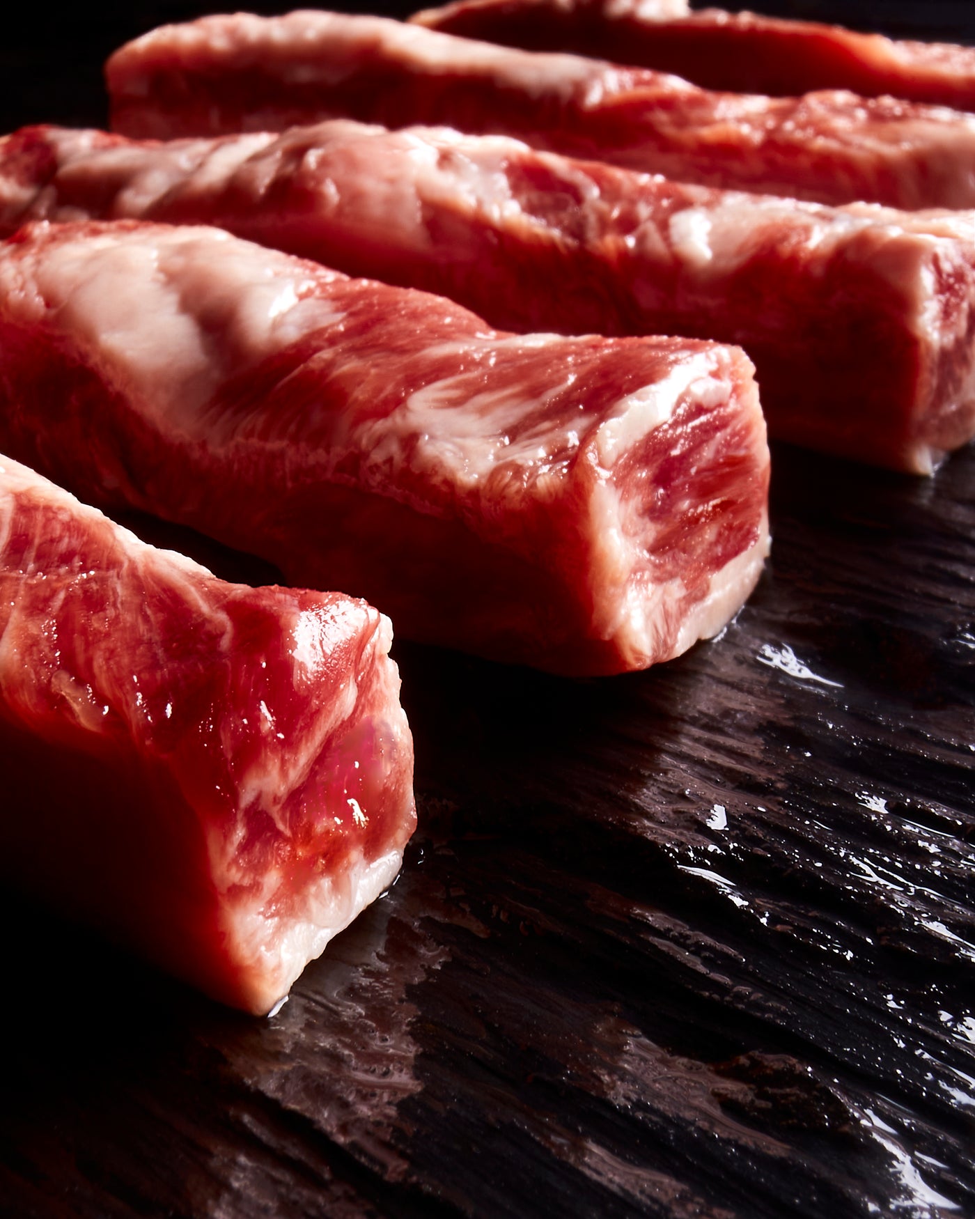 Lágrima Ibérica Loin Rib Strip – Pasture Raised (approx. 1.76 Lb)