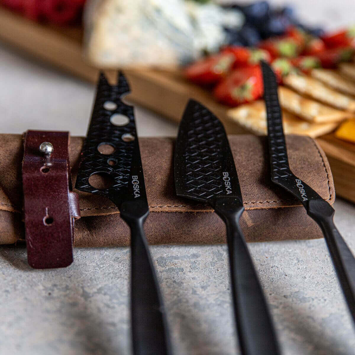 Cheese Knife Set Monaco+ Black with Leather Case